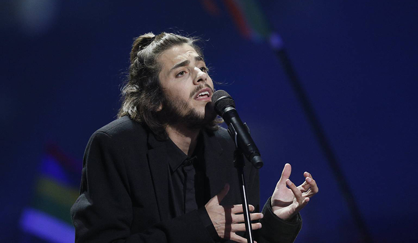 SALVADOR SOBRAL EN CONCIERTO