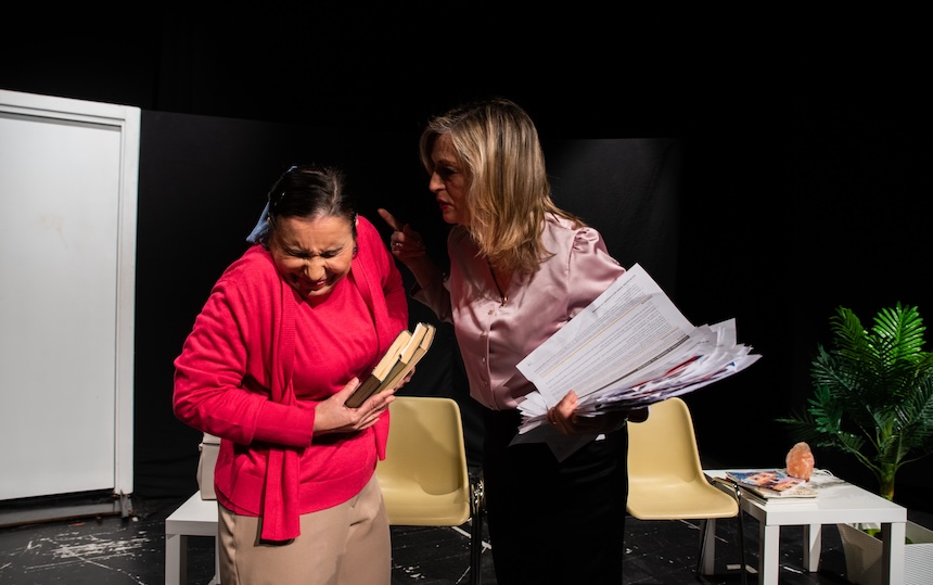 MUESTRA DE TEATRO AMATEUR DE EXTREMADURA - "LOCAS" MUESTRA DE TEATRO AMATEUR DE EXTREMADURA - "LOCAS"