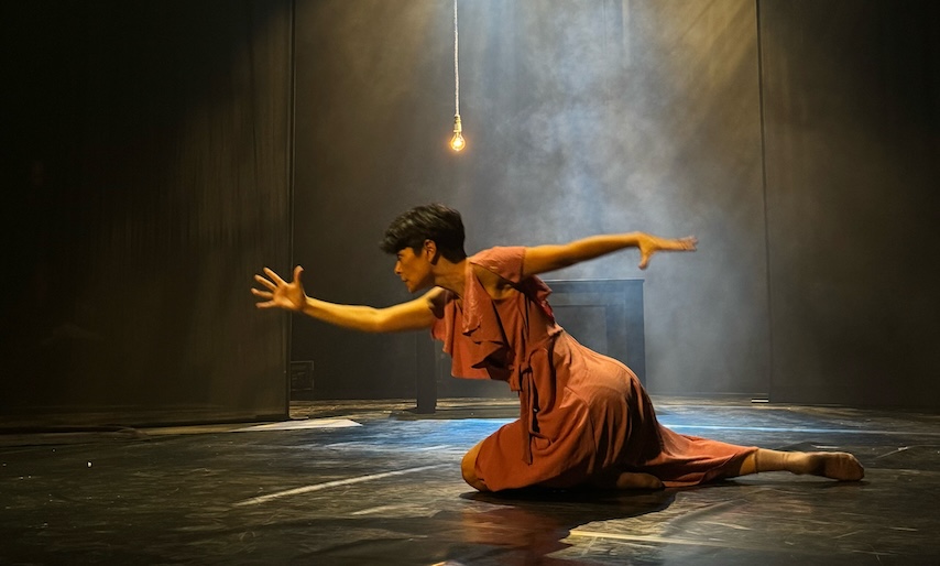 "INVISIBLE" - 47 FESTIVAL INTERNACIONAL DE TEATRO DE BADAJOZ "INVISIBLE" - 47 FESTIVAL INTERNACIONAL DE TEATRO DE BADAJOZ