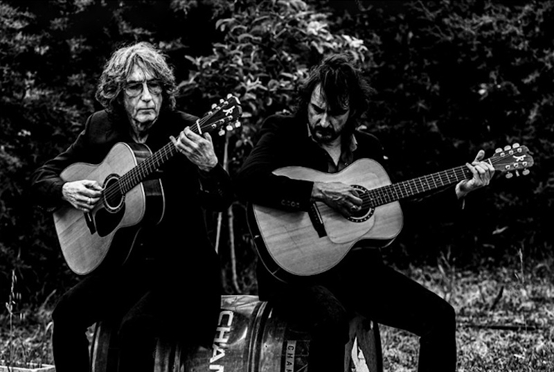 ANDRÉS HERRERA Y RAÚL FERNÁNDEZ - PÁJARO "LAS CRIATURAS"