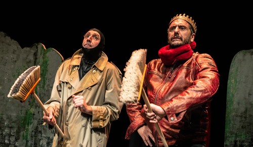 46 FESTIVAL INTERNACIONAL DE TEATRO DE BADAJOZ - "LOS VIGILANTES DE LA OBRA"