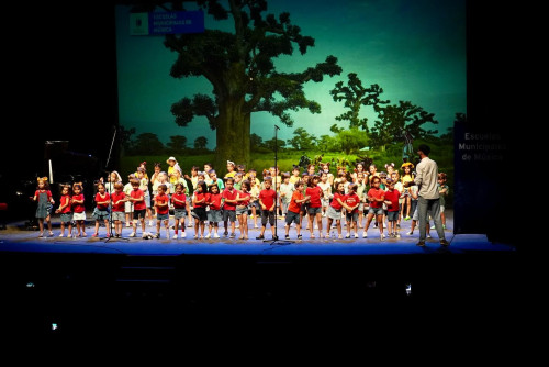 XXVII CONCIERTO DE CLAUSURA DE LAS ESCUELAS MUNICIPALES DE MÚSICA DE BADAJOZ