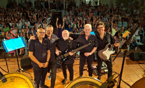LOS MÍTICOS PLAY BOYS DE BADAJOZ - "AQUÉLLOS GUATEQUES"