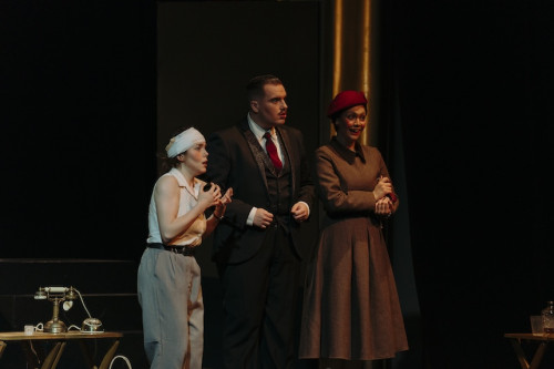 49 FESTIVAL INTERNACIONAL DE TEATRO DE BADAJOZ - "RINOCERONTE"